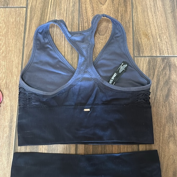 Victoria Secret Pink Sport size medium 2 sets Lace cut out work sets - Picture 5 of 6